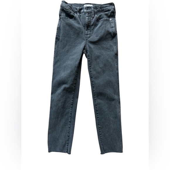Madewell Ladies Stovepipe Mid-Rise Raw Hem Straight Leg Jeans Black Size 25 - Picture 1 of 6